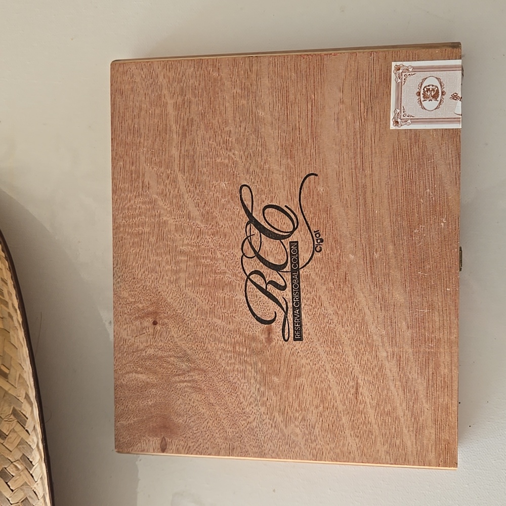 Two RCC Reserva Cristobal Colon wood Cigar Boxes - Picture 2 of 14